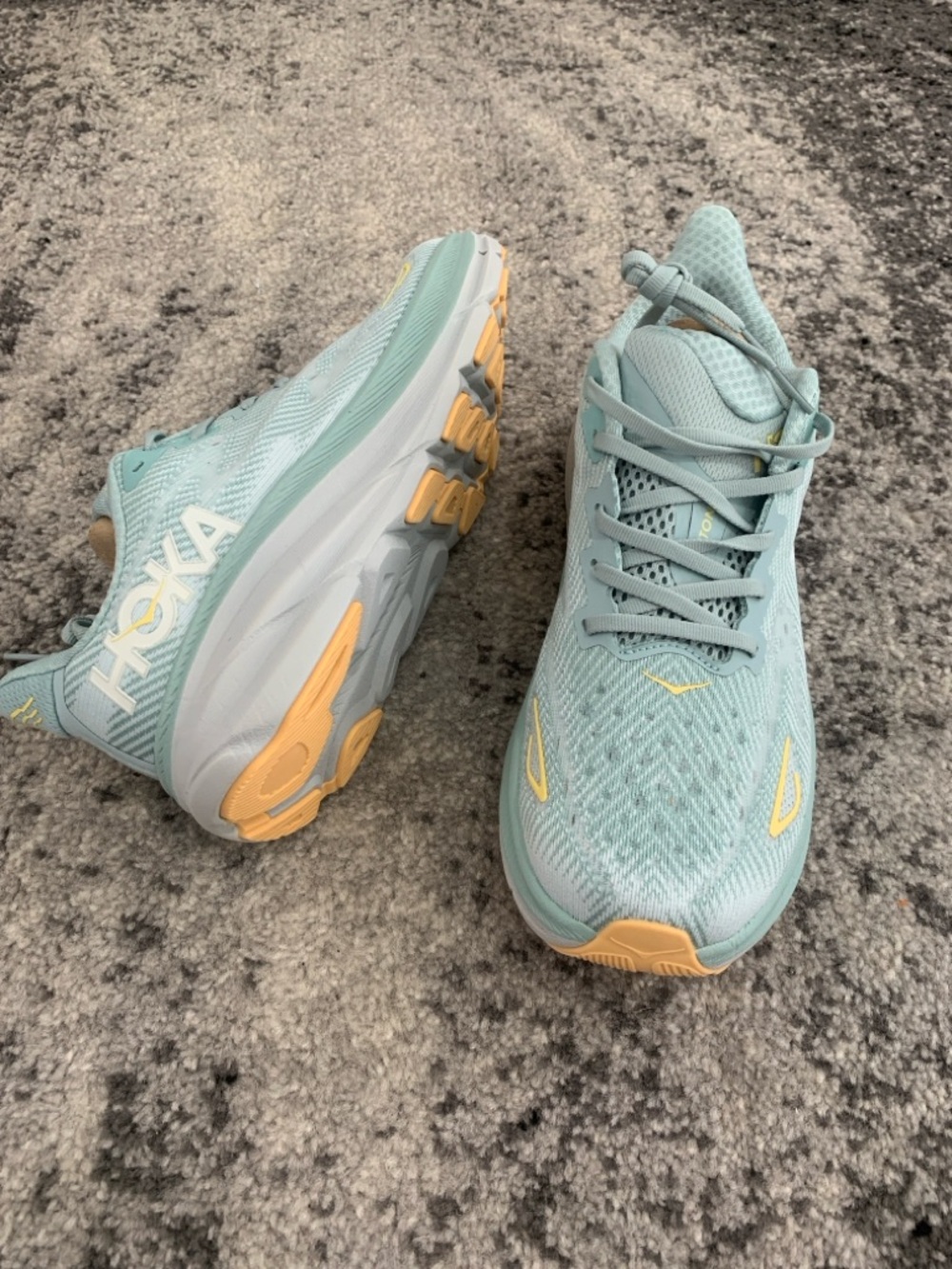 Hoka One Clifton 9 Blue for Men Sizes 8 / 9 / 10